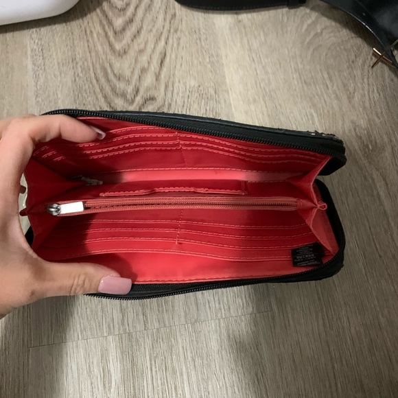 Wallet - Picture 2 of 3